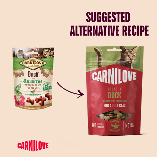 Carnilove Cat Treats: Crunchy Duck with Raspberries 50g