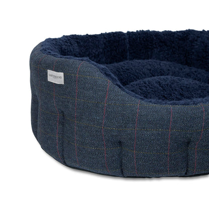 Earthbound Round Traditional Tweed Bed Navy