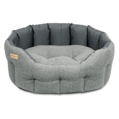 Earthbound Round Traditional Tweed & Waterproof Bed Steel Grey