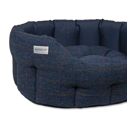 Earthbound Round Traditional Tweed & Waterproof Bed Midnight Blue