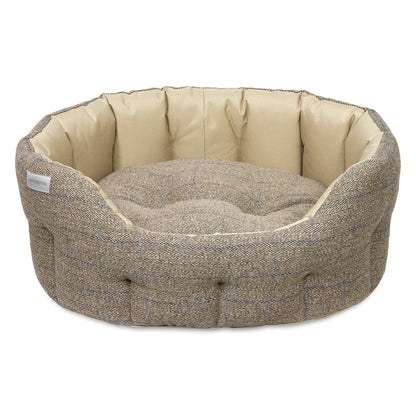 Earthbound Round Traditional Tweed & Waterproof Bed Beige
